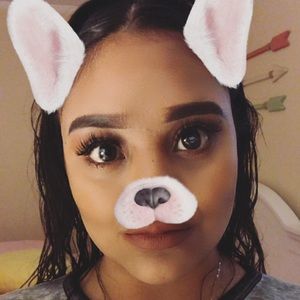 Meet your Posher, Monica